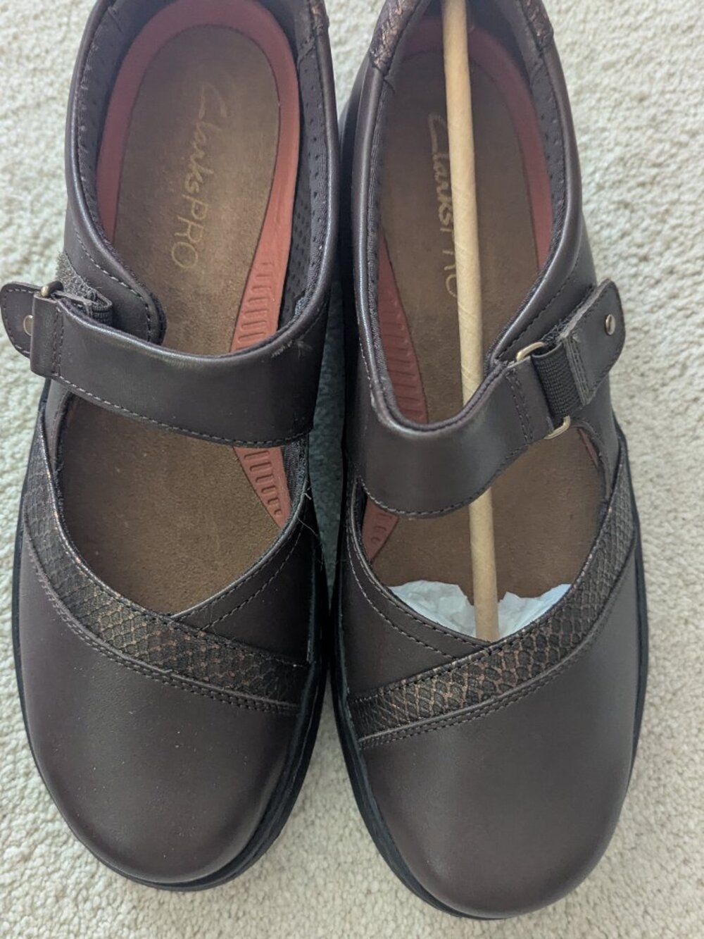 NEW Clarks flat